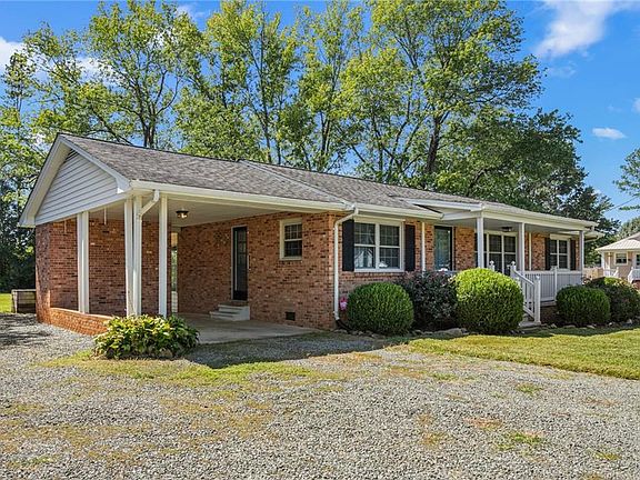 5th image of 356 Boone Rd