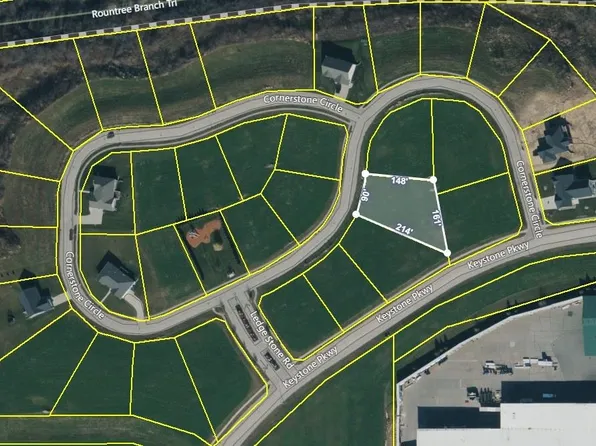 1675 Cornerstone Cir, Platteville, WI 53818