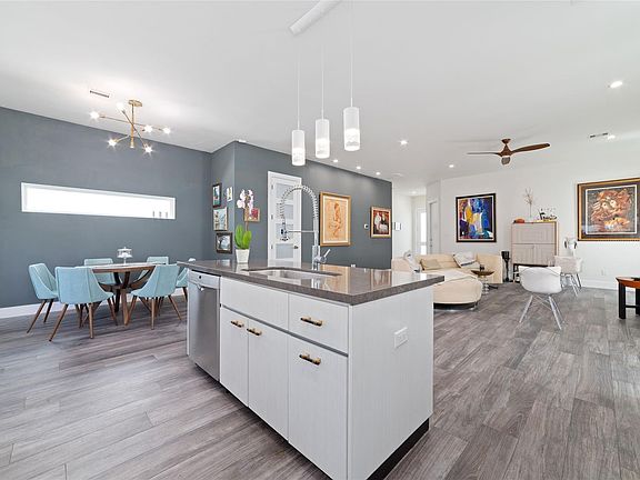 3rd image of 5515 Paraiso Pl