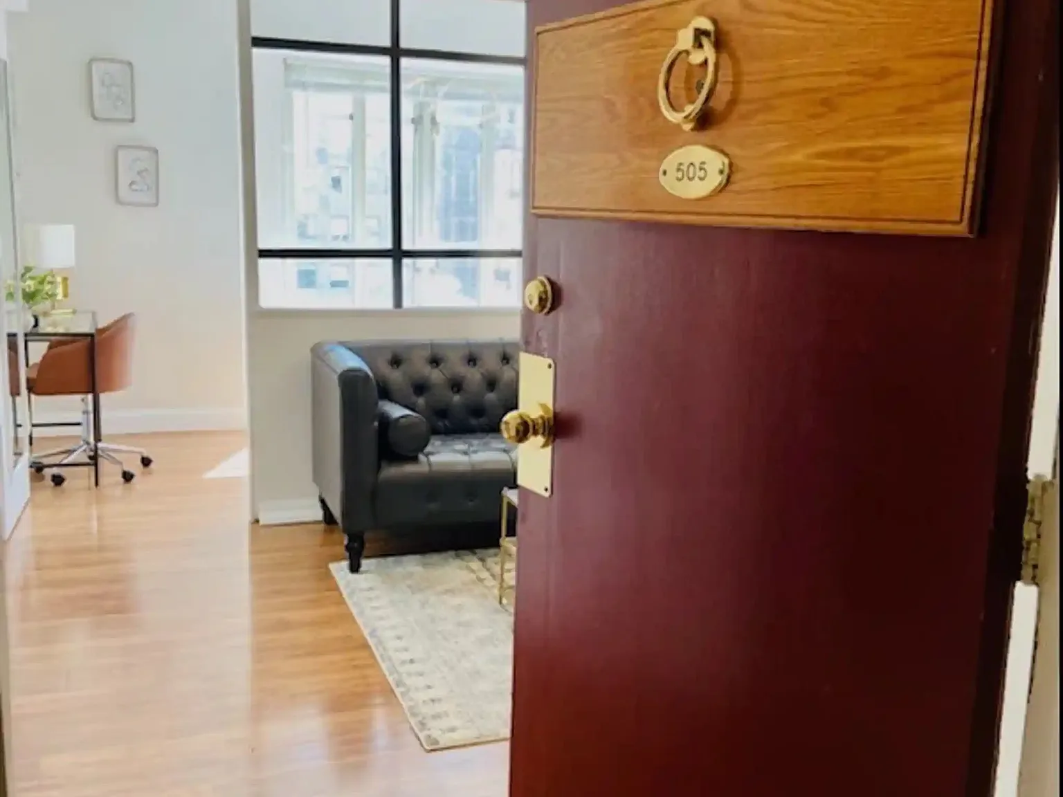 Studio, 405 sqft, $2,100 — Photo 4