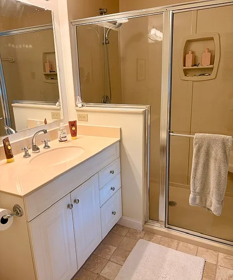 22 E Beach Rd — Photo 18