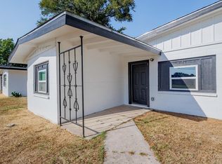 2904 4th St, Brownwood, TX 76801