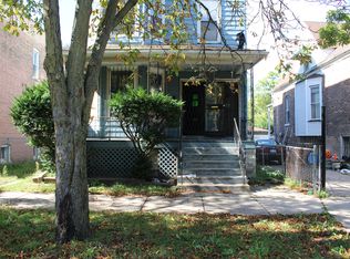 7932 S Escanaba Ave, Chicago, IL 60617
