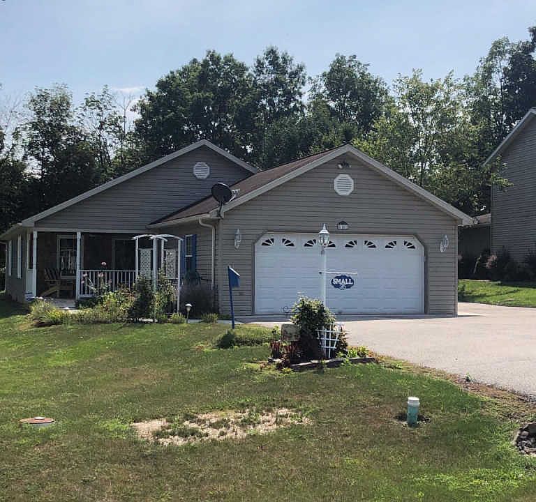 1st image of 35 Curtis Dr