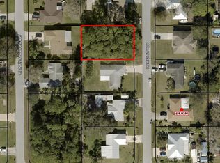 830 Hawaii Ave NW, Palm Bay, FL 32907