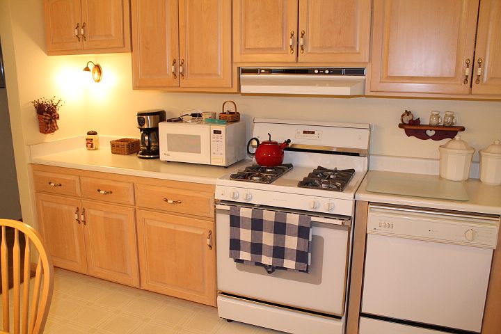1st image of 8632 N 52nd St