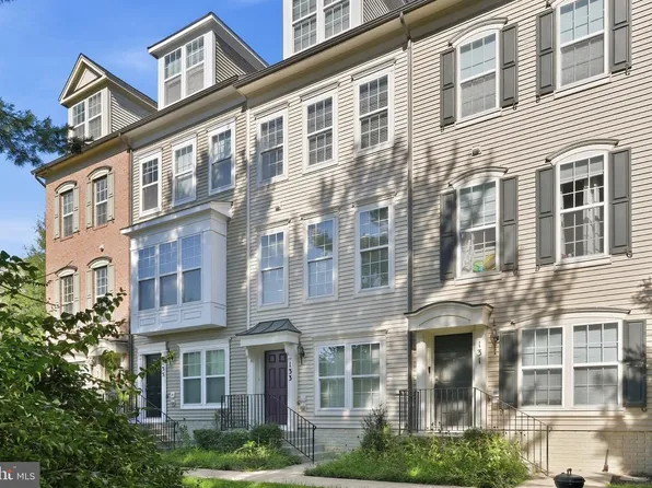 133 Prado Ln #2903, Clarksburg, MD 20871