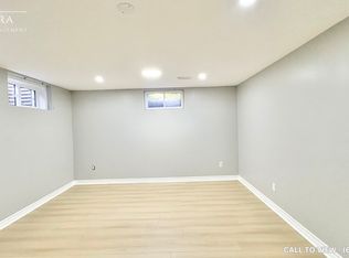 289 Dover St #2, Oshawa, ON L1G 6G7