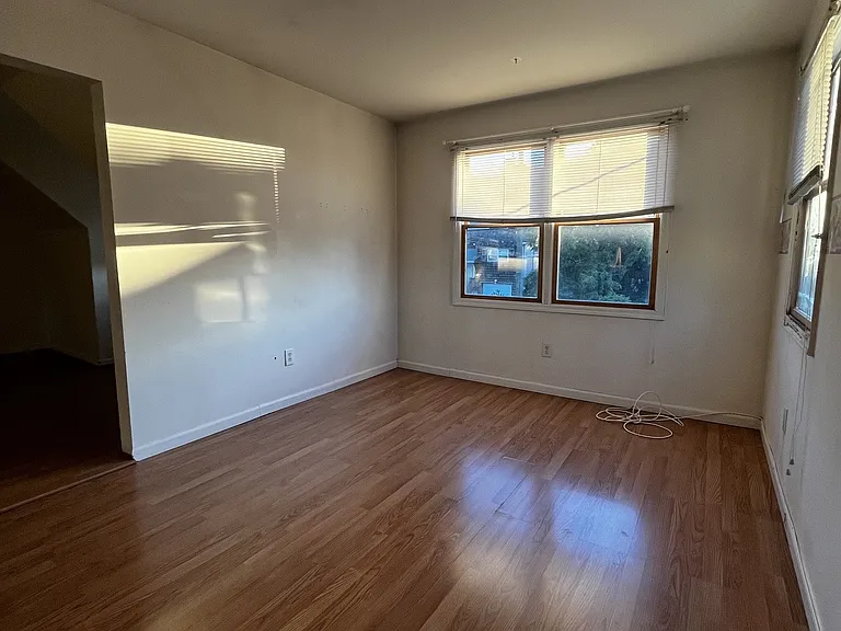 165 Woods Ave #2 — Photo 9