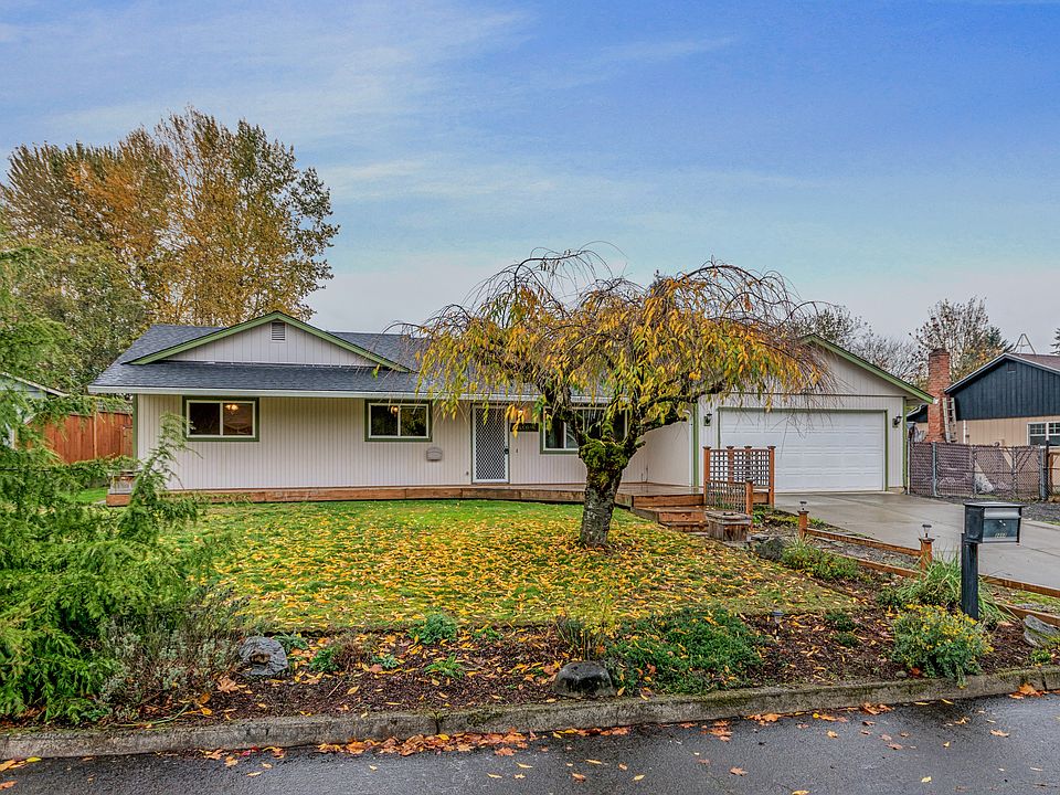 1st image of 2217 NE 96th Ct