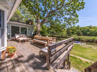 14 Millstone Ln, Southampton, NY 11968