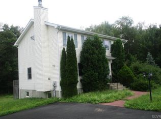 487 Rainbow Dr, Stroudsburg, PA 18360