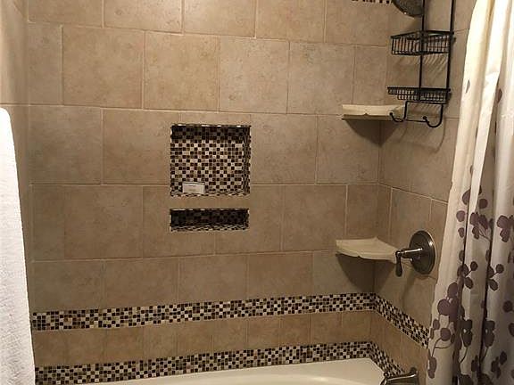 2nd image of 2255 Braeswood Park Dr APT 216