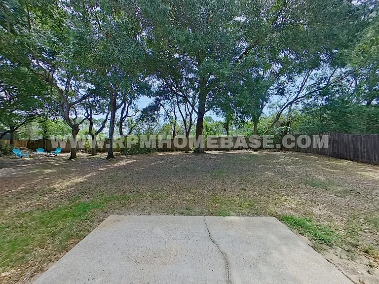7933 Skyview Blvd — Photo 16