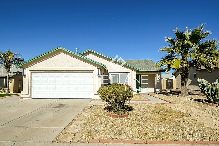 1st image of 3632 W Melinda Ln