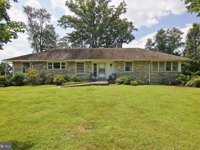 738 White Pine Ln, Pottstown, PA, 19464