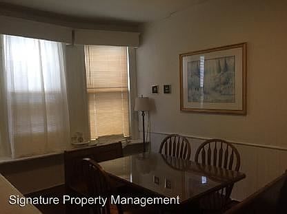 3rd image of 833 N Main St