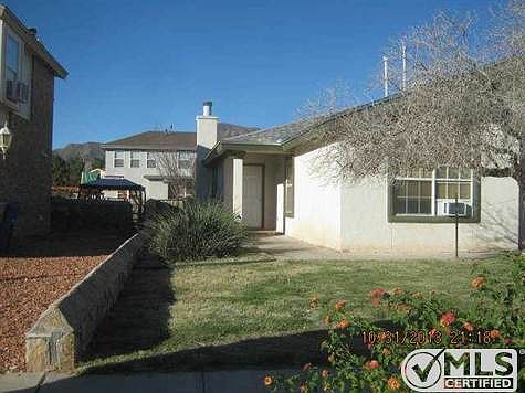 3rd image of 10707 Coral Sands Dr