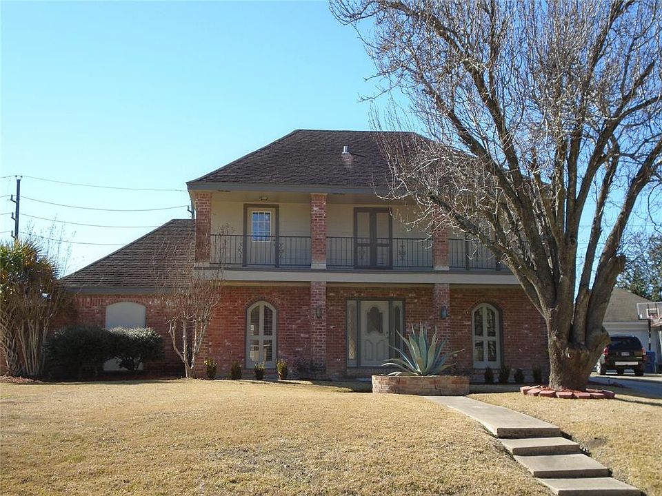 1st image of 6834 San Remo Dr