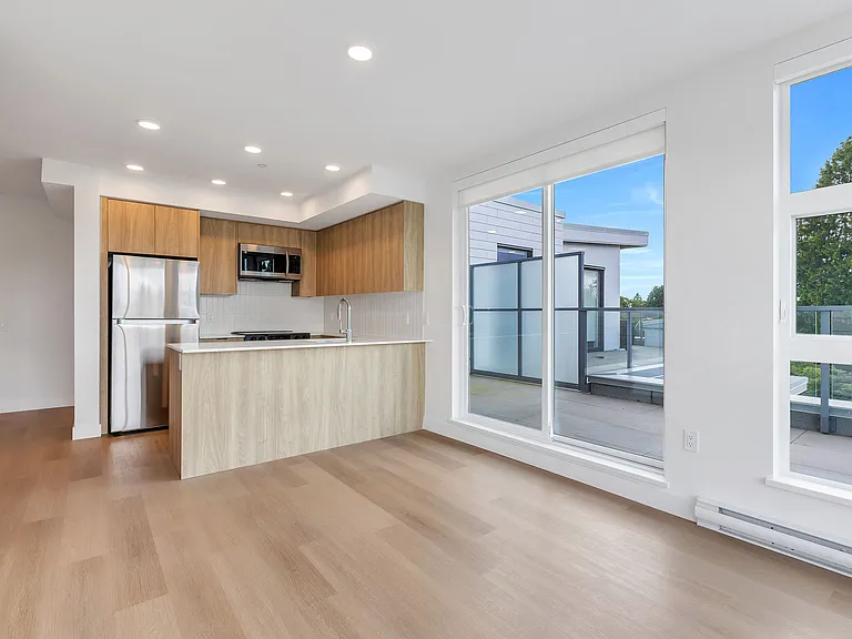 1490 W 32nd Ave — Photo 51