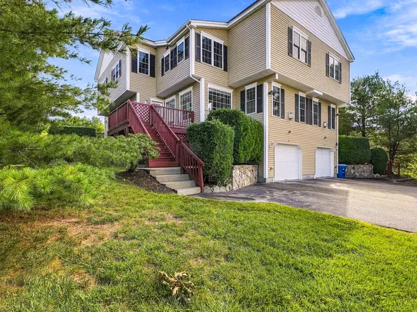 4 Paul Revere Path #4, Hopkinton, MA 01748