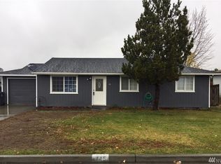 445 E Othello St, Othello, WA 99344