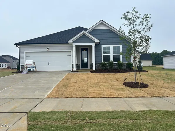 32 Emeritus Way, Lillington, NC 27546