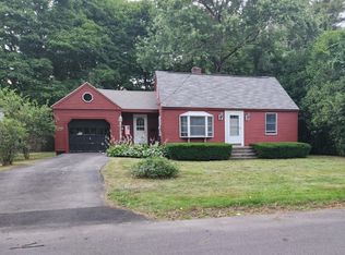 213 Colonial Dr, Portsmouth, NH 03801