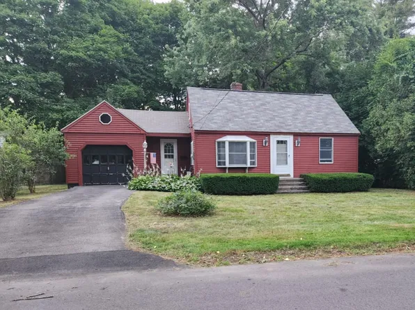 213 Colonial Drive, Portsmouth, NH 03801