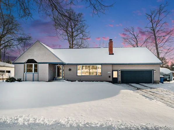 3260 Hanley Rd, Muskegon, MI 49441