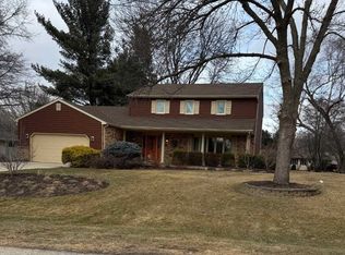 6084 Sorrel Tree Rd, Rockford, IL 61107