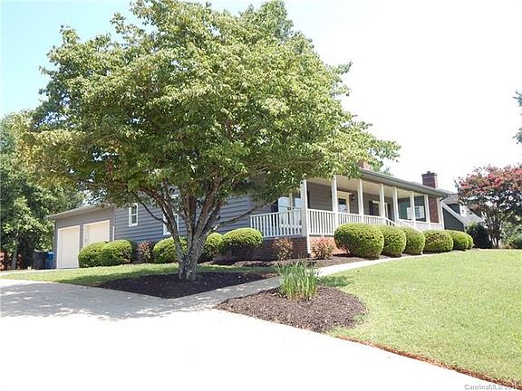 2nd image of 214 Countrywood Dr