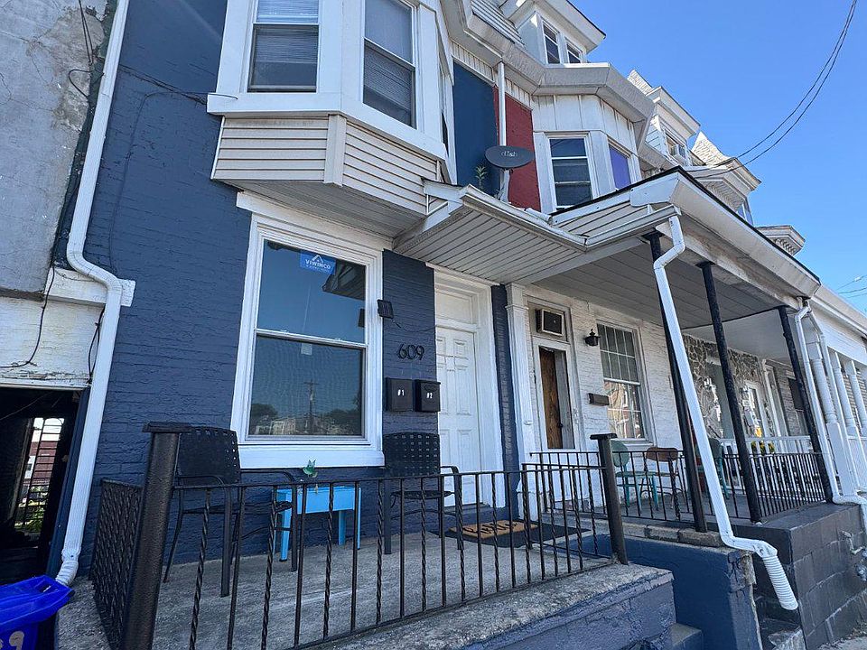 1st image of 609 E Lancaster Ave
