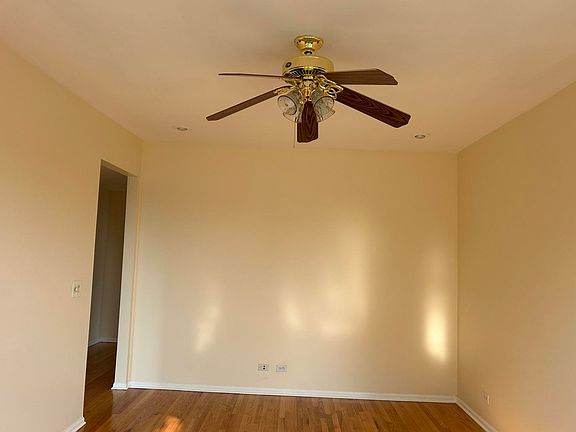 4th image of 800 S Independence Blvd APT 3