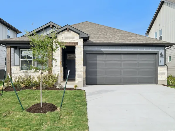 128 Holmby Dr, Hutto, TX 78634