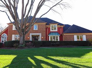 833 Curleys Ct, Columbus, OH 43235