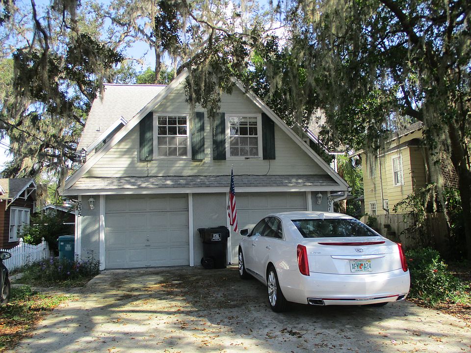 1st image of 637 Woodward St