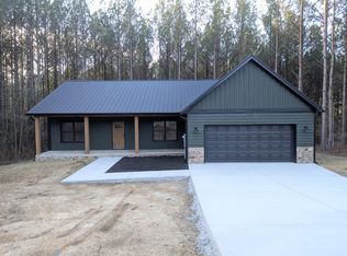 131 White Water Run Ln, Ocoee, TN 37361