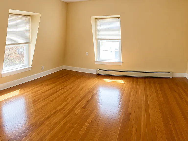 35 Inman St #3 — Photo 6