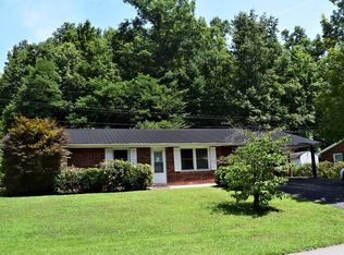 680 Pleasant Valley, Morehead, KY 40351