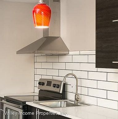2nd image of 4002 N 11th St APT 11