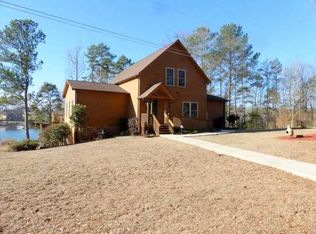 96 Norris Dr, Hartwell, GA 30643