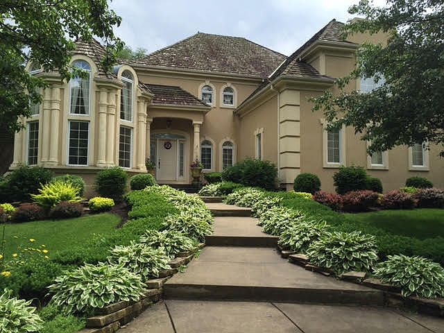 1st image of 8 Gianna Dr
