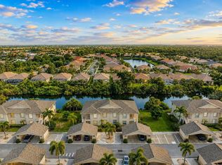 1404 AUBURN LAKES CIRCLE #4, VENICE, FL 34292
