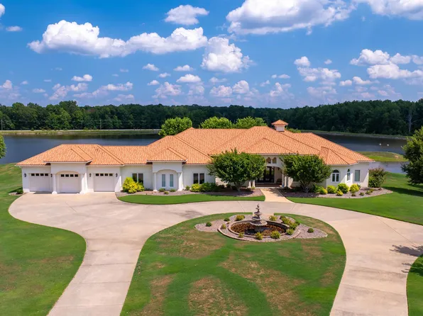 5300 Pleasant Lake Dr, Hensley, AR 72065