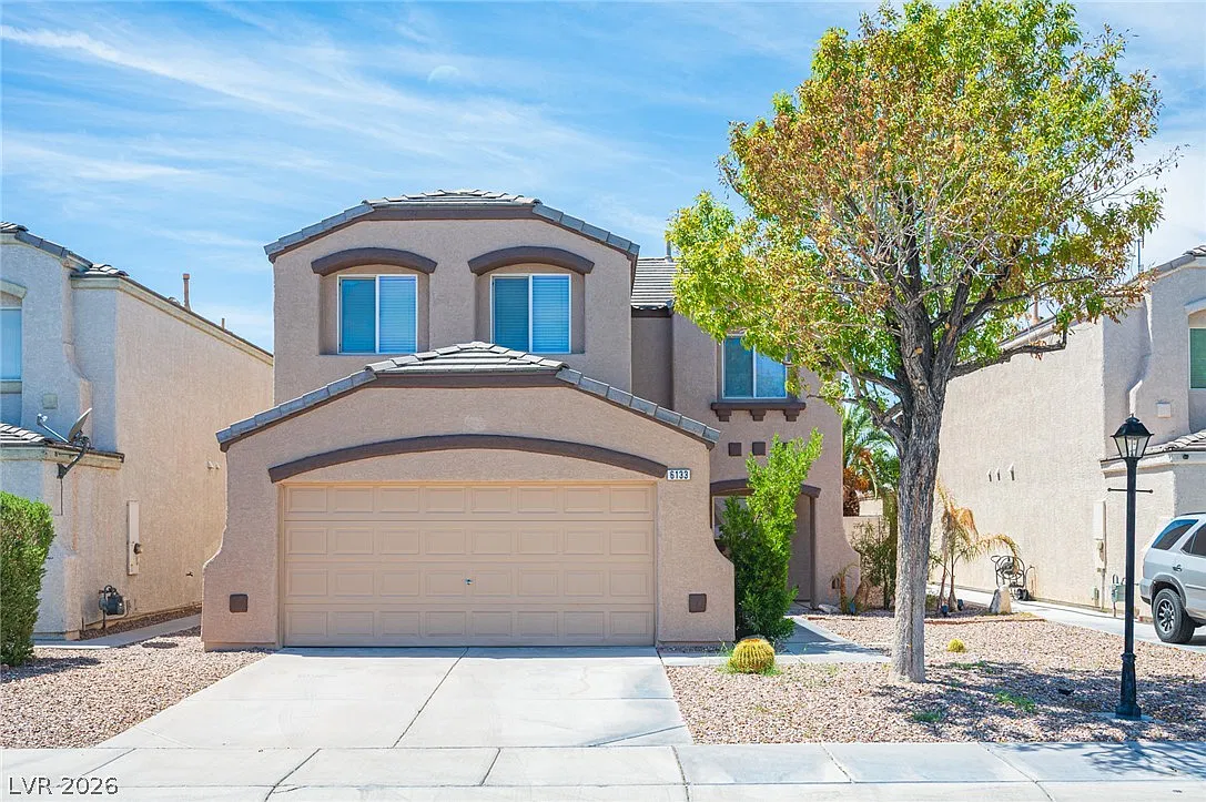 4 bed, 2.5 bath, 2138 sqft, $2,300 — Photo 1