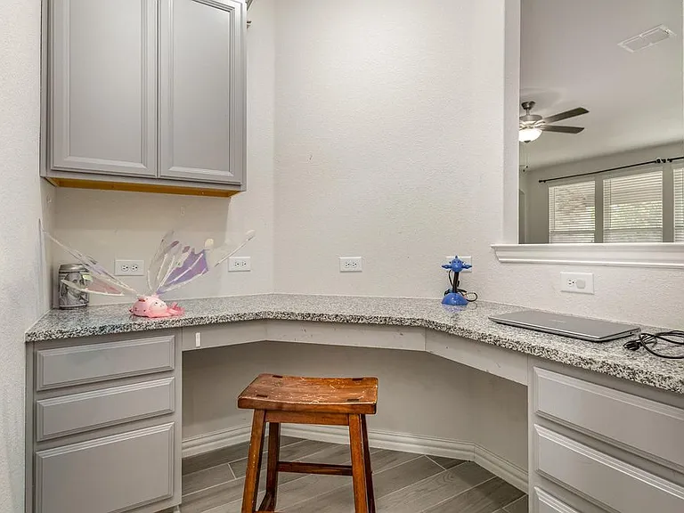 2408 Tawakoni Dr — Photo 4