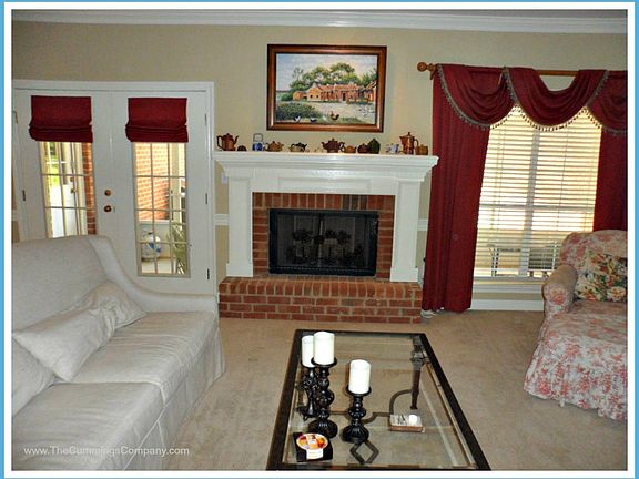 Great Room with Fireplace