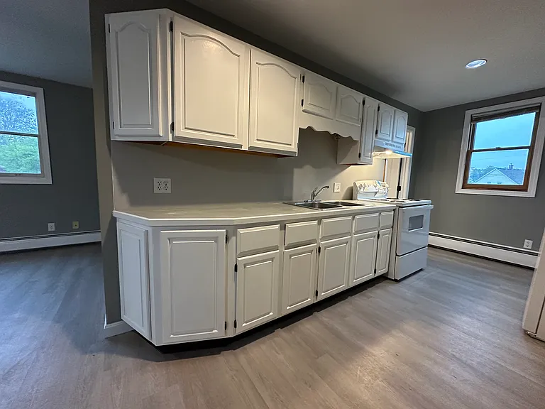 5 Pomham St #2 — Photo 1