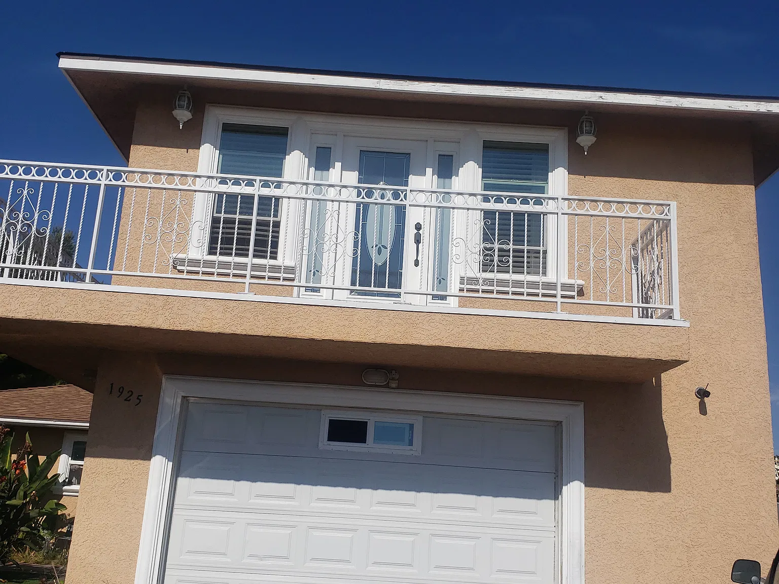 Altamont Way, San Diego — Photo 1